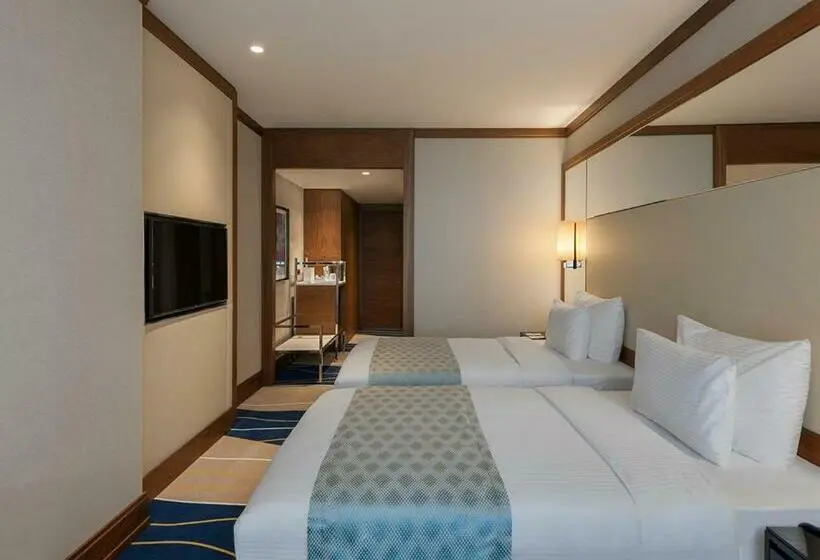 Deluxe Room Sea View, Elite World Grand Istanbul Kucukyali