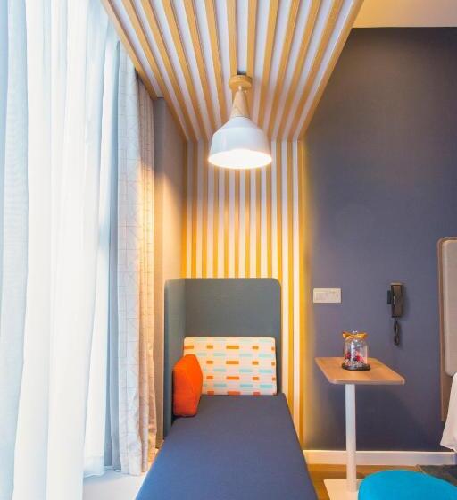 Standart Oda, Holiday Inn Express   Wuhan Optical Valley, An Ihg