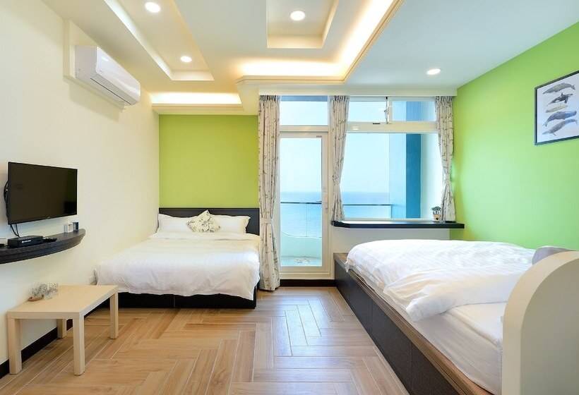 سوئیت کلاسیک, Fish Home 15