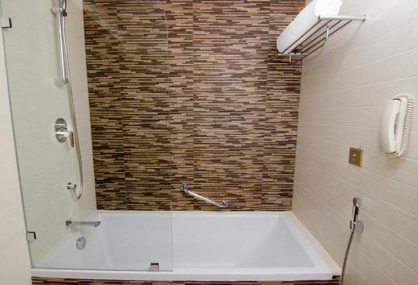 اتاق پرمیوم, Al Murooj Grand