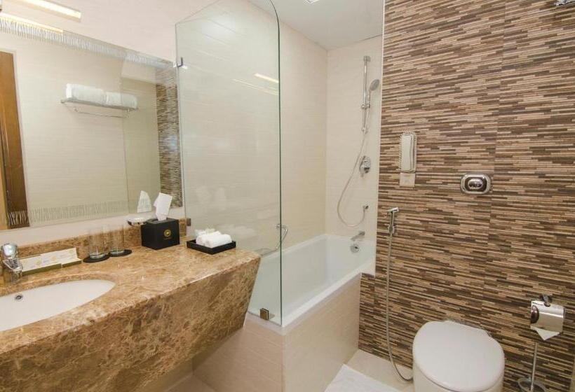 سوییت اجرایی, Al Murooj Grand