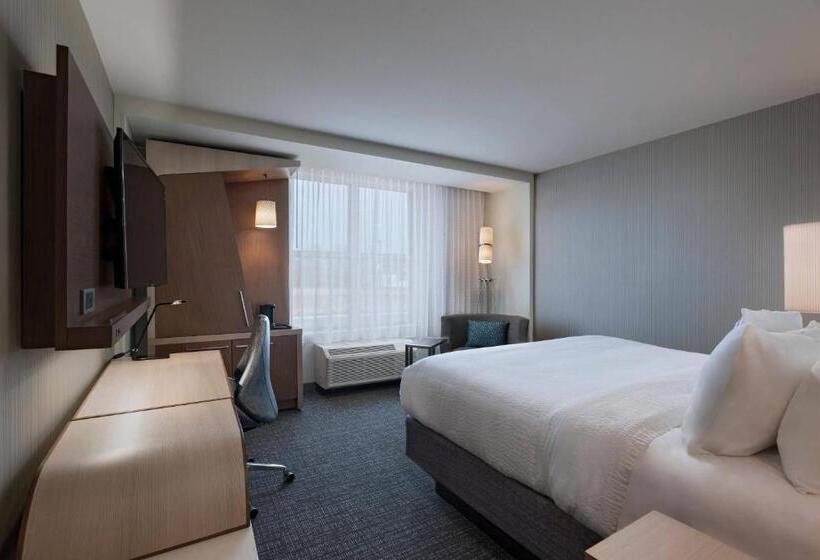 장애인용 디럭스룸, Courtyard By Marriott Jackson Madison