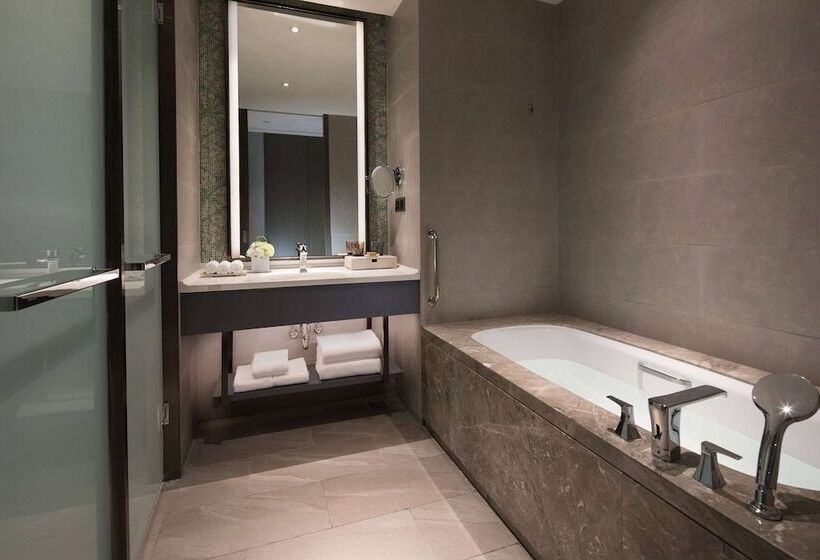 Номер Стандарт Двуспальная Кровать, Doubletree By Hilton Qingdao Oriental Movie Metropolis