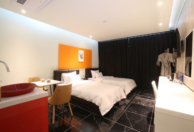 חדר סטנדרט, Gimpo Pentastar