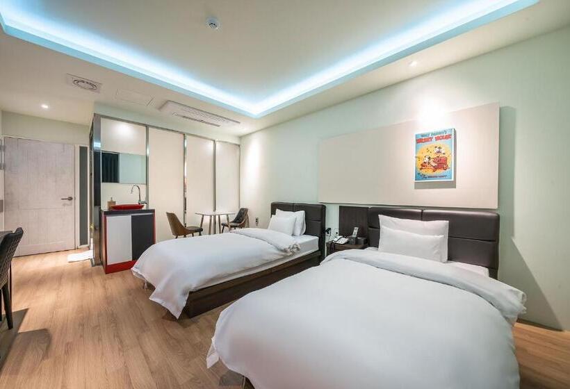 חדר סטנדרט, Gimpo Pentastar