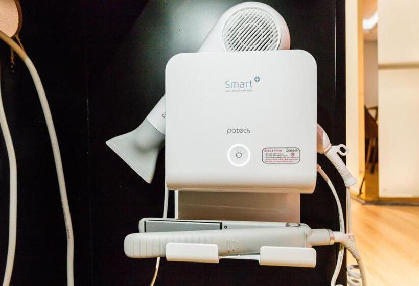 חדר דלוקס, Gimpo Pentastar