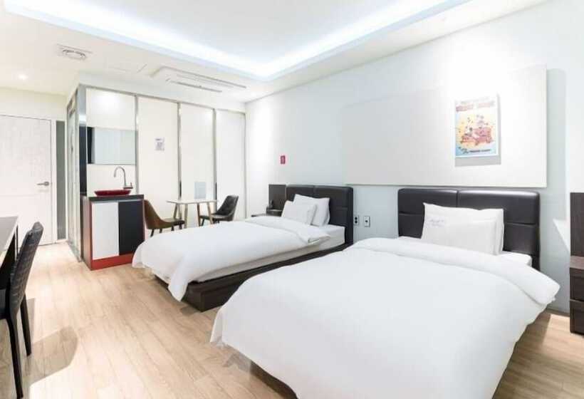 חדר סטנדרט, Gimpo Pentastar