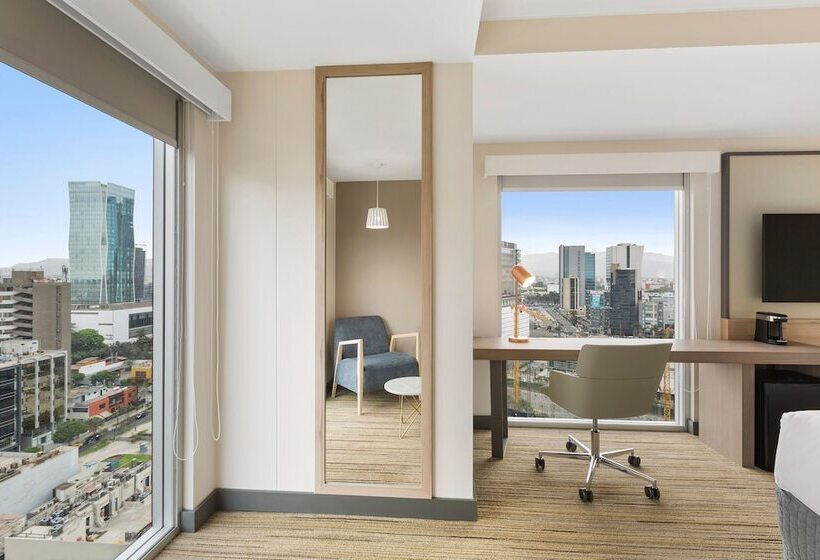 带2个双人床的标准工作室, Holiday Inn Express Lima San Isidro, An Ihg