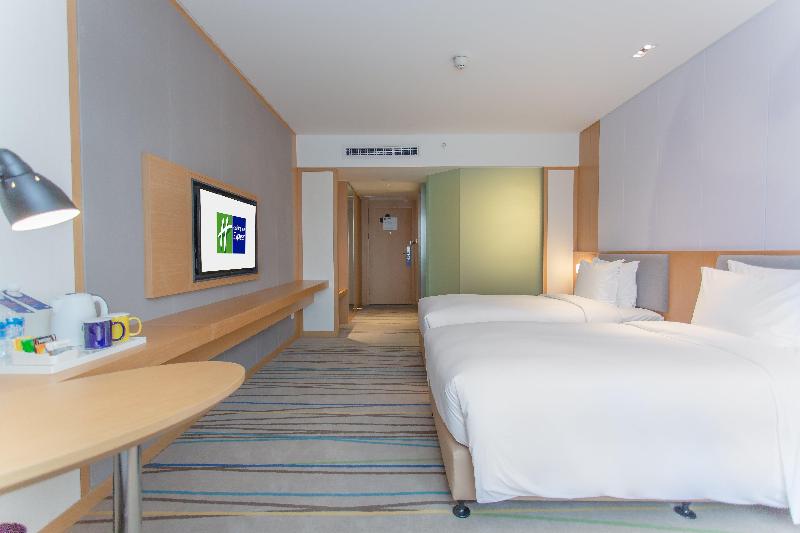 스탠다드 룸 킹사이즈 침대, Holiday Inn Express Ya An City Center By Ihg