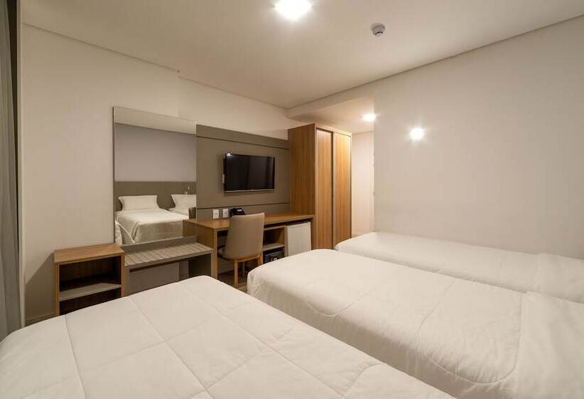 디럭스 트리플 룸, Laghetto Rio Grande