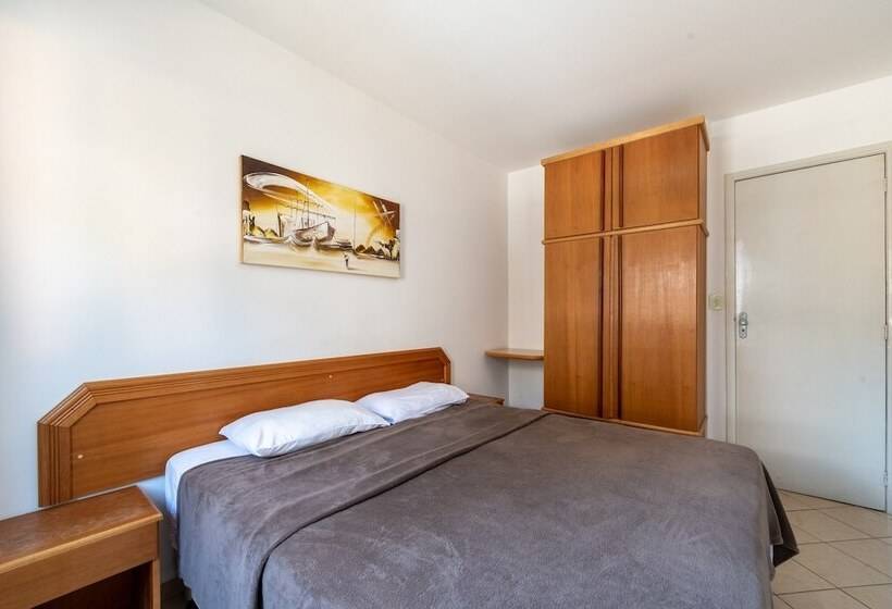 דירת חדר, Residencial Itacuruça Apart