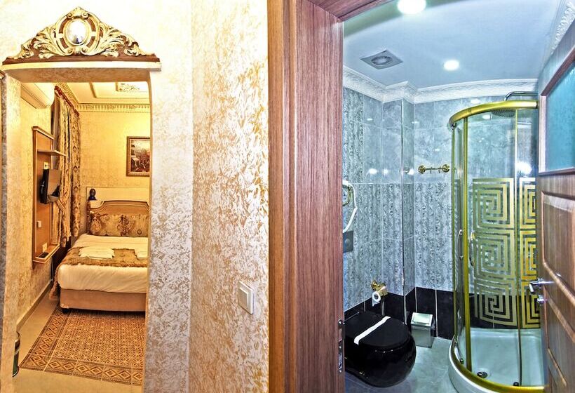 Standard Triple Room, Sirkeci Gar