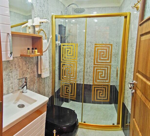 Standard Triple Room, Sirkeci Gar