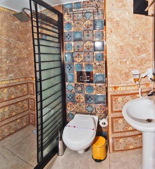 Deluxe Family Room, Sirkeci Gar