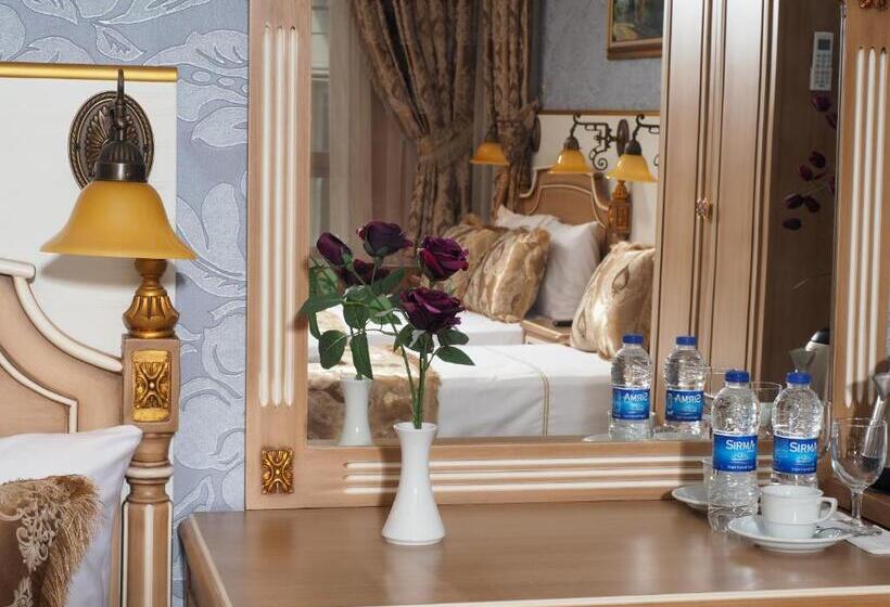 Standard Room, Sirkeci Gar