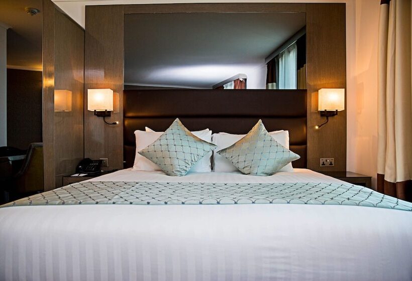 Номер Стандарт, Atrium Hotel Heathrow