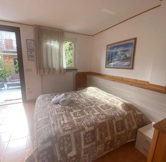 スタンダードインサイドビュールーム, Alloggio Agrituristico Ronchi Di Fornalis