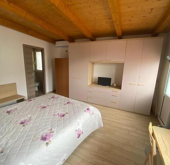 スタンダードルーム, Alloggio Agrituristico Ronchi Di Fornalis