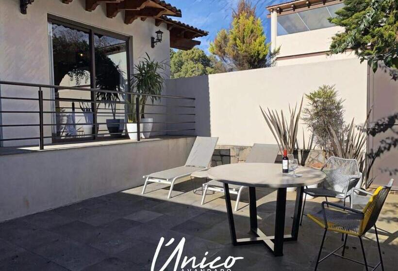سوییت لوکس, Boutique Unico Avandaro