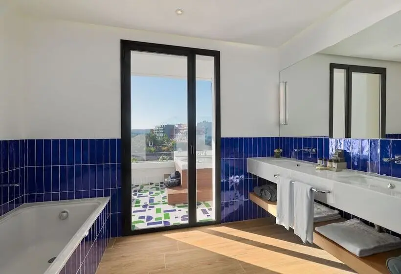 Prestige Suite, H10 Atlantic Sunset Horizons Collection