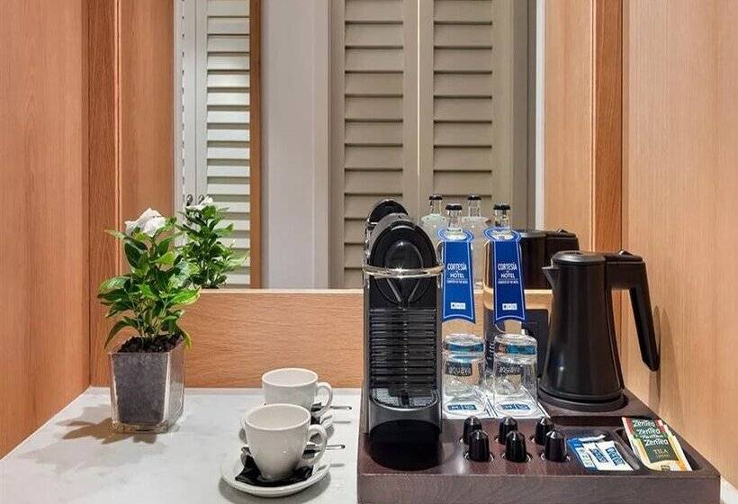 サイドオーシャンビュースタンダードルーム, H10 Atlantic Sunset Horizons Collection