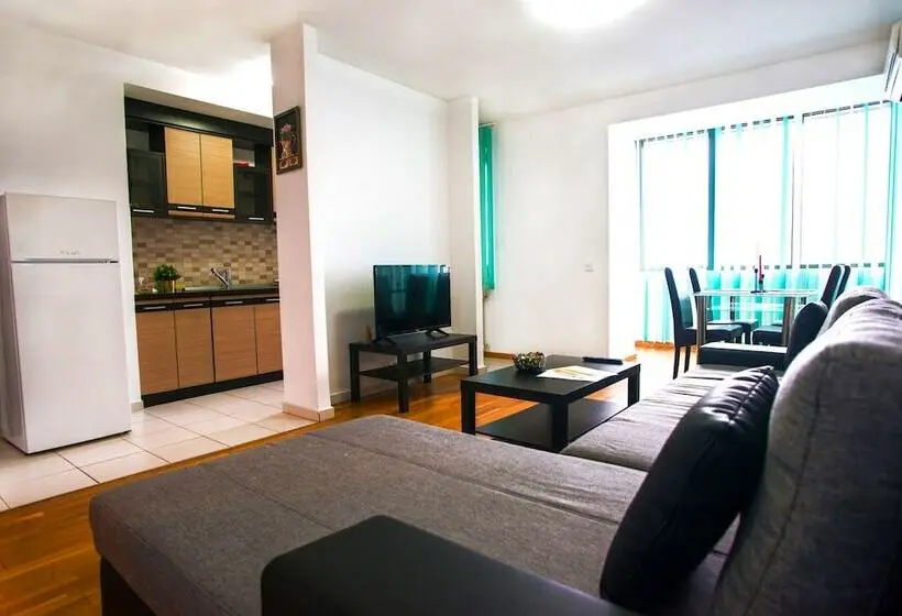 آپارتمان لوکس 2 خوابه, Monaco Grand Apartments By Citybookings