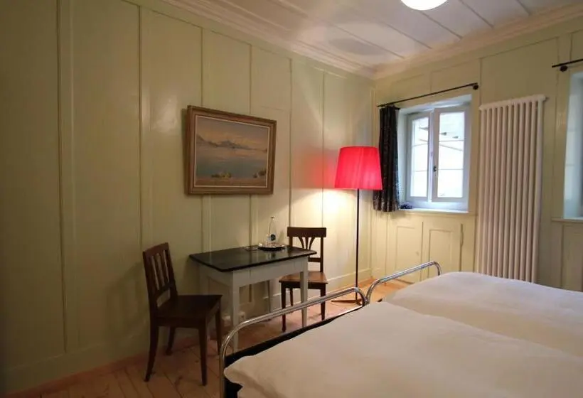 Standardzimmer Geteiltes Bad, Restaurant Schwert Thun