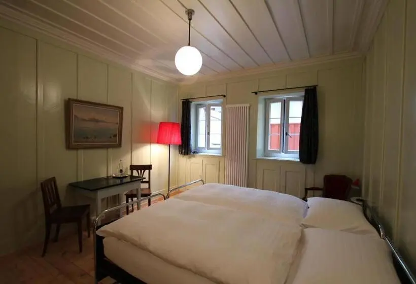Standardzimmer Geteiltes Bad, Restaurant Schwert Thun