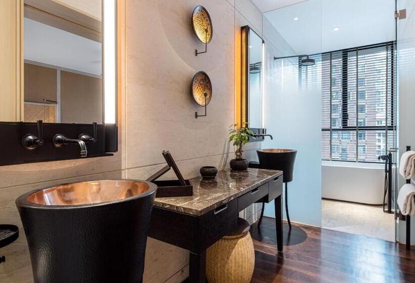 استودیو استاندارد با چشم‌انداز, The Ruma Hotel And Residences