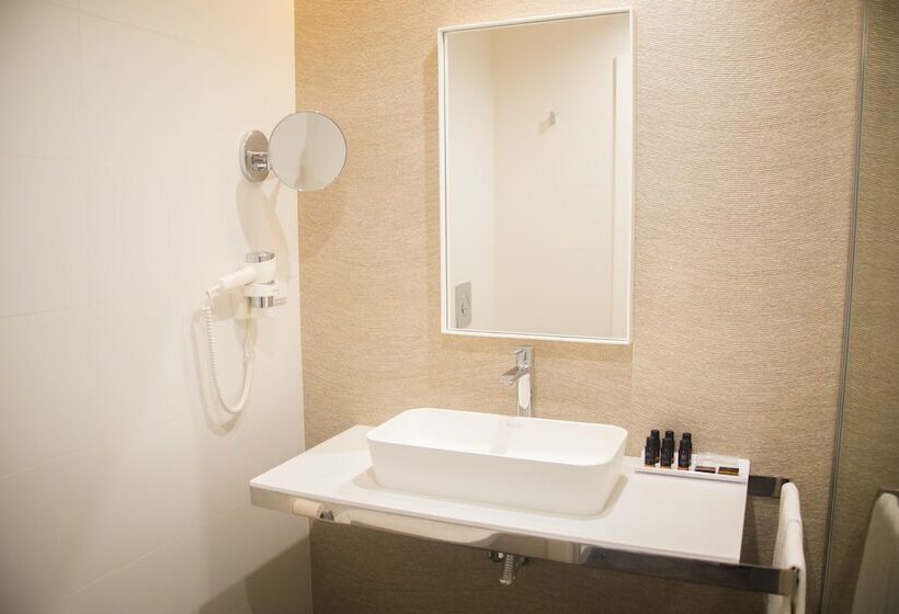 Номер Стандарт, Thomar Boutique