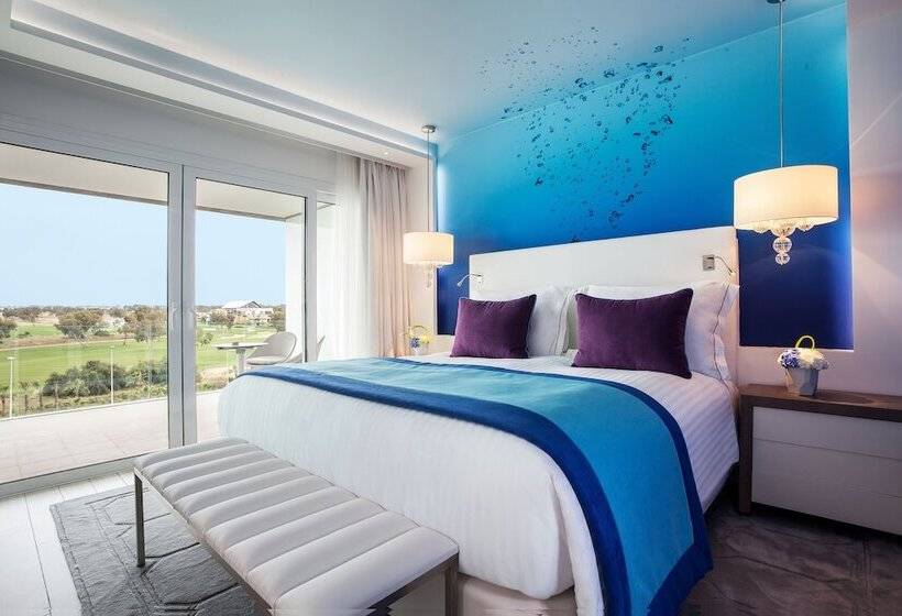 ガーデンビュースーペリアールーム, The View Bouznika