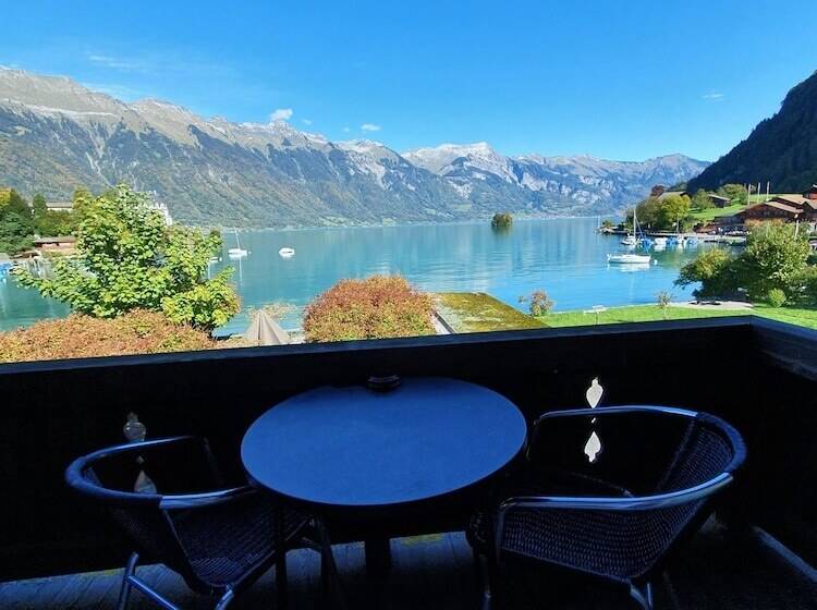 Basiczimmer Geteiltes Bad, Lake Lodge Hostel