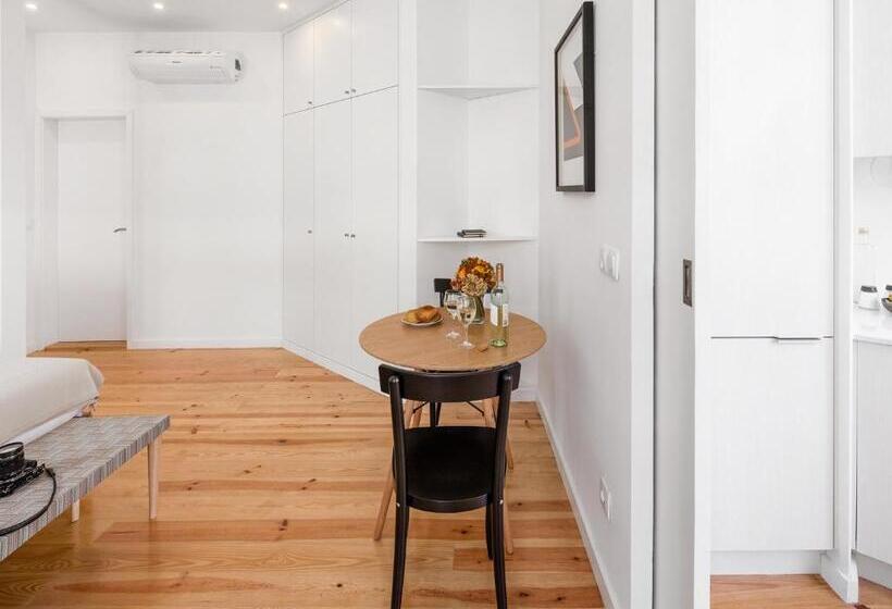 Monolocale Superiore, Lisbon Serviced Apartments   Castelo S. Jorge