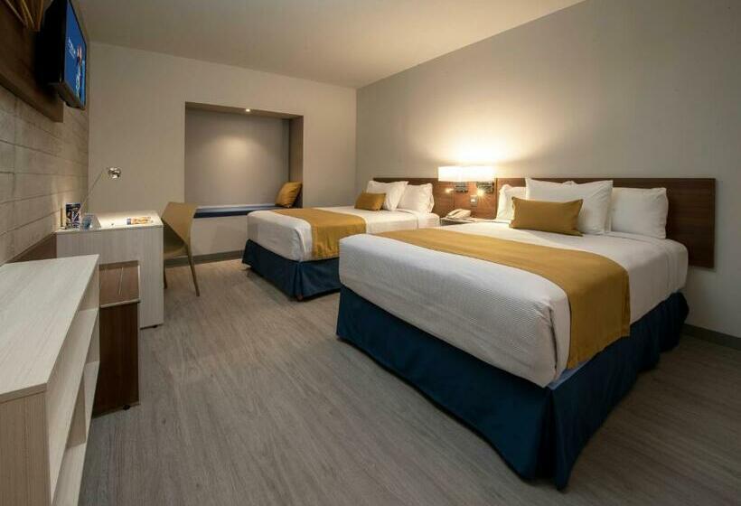غرفه قياسيه سريرين مزدوجين, Microtel Inn & Suites By Wyndham San Luis Potosi