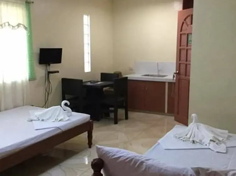 اتاق خانوادگی, N & F Guest House