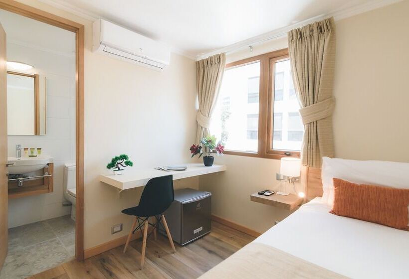 اتاق استاندارد یک نفره, Tagle Hotel Boutique