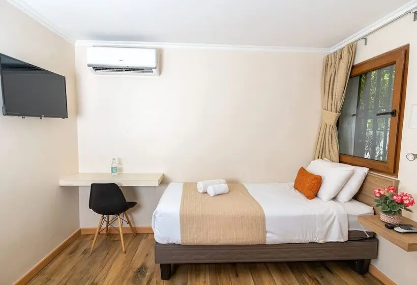 اتاق استاندارد یک نفره, Tagle Hotel Boutique