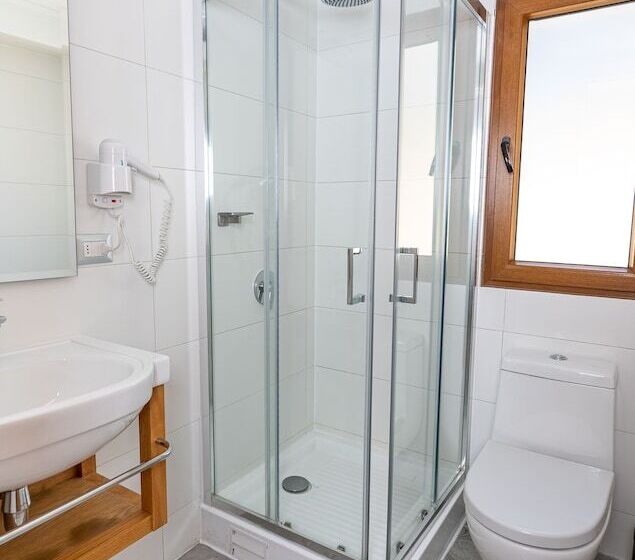 اتاق استاندارد یک نفره, Tagle Hotel Boutique