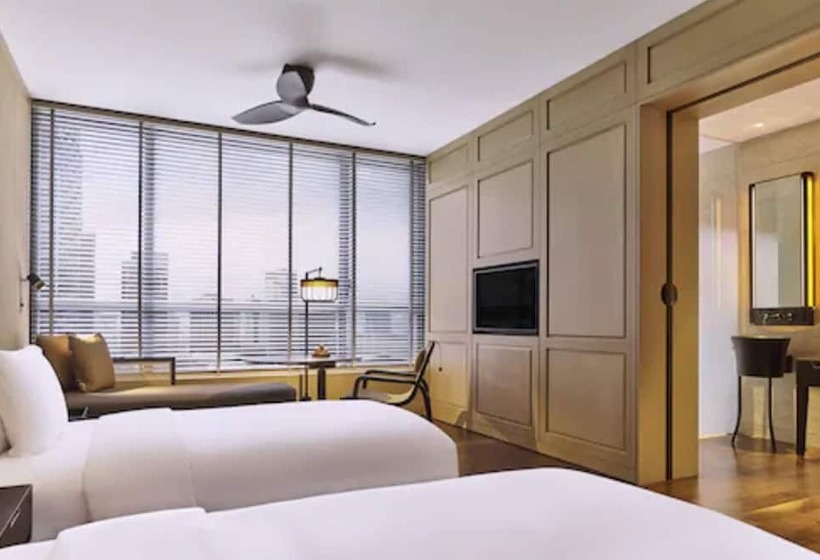 اتاق لوکس, The Ruma Hotel And Residences