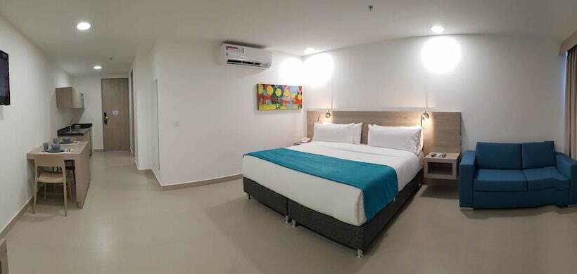 Полулюкс, Vvc Hotel S