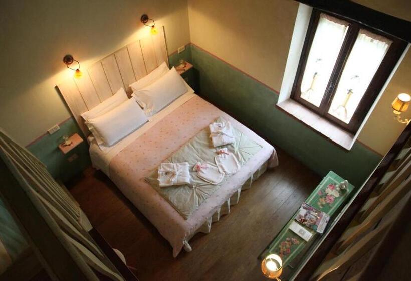 اتاق استاندارد چهار تخته, Agriturismo Tara