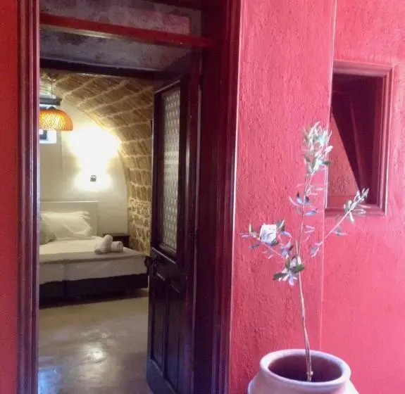 اتاق لوکس, Auberge 32 | Old Town