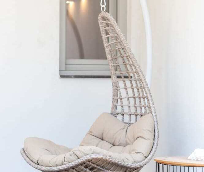 带按摩浴盆的套房, Aegean Gem