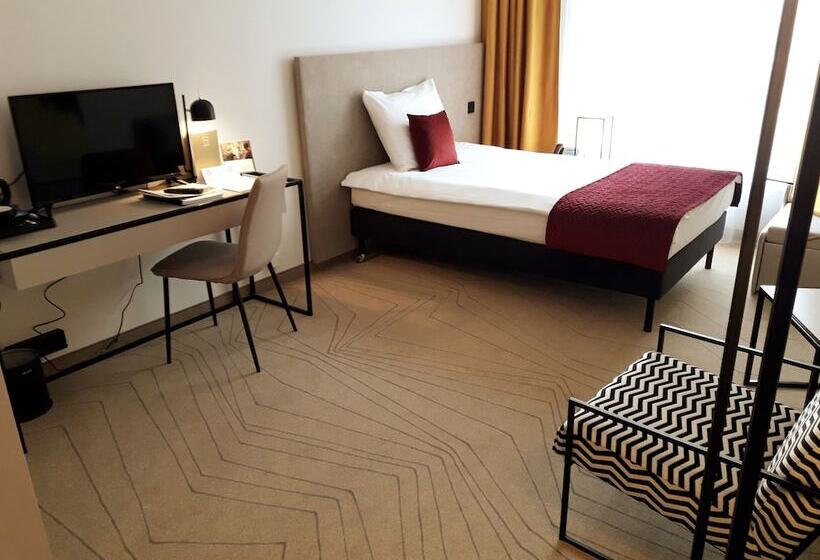 غرفة قياسية فردية, Arche Hotel Krakowska