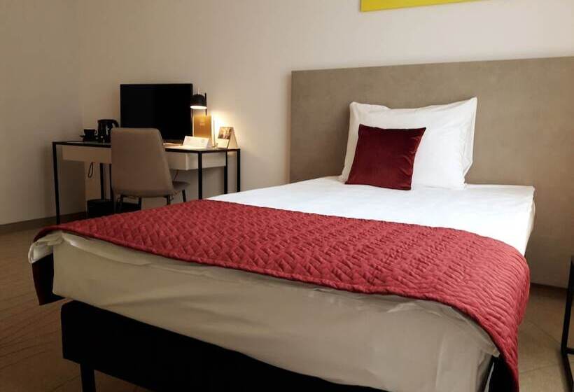 غرفة قياسية فردية, Arche Hotel Krakowska