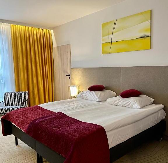 شقة غرفة واحدة, Arche Hotel Krakowska