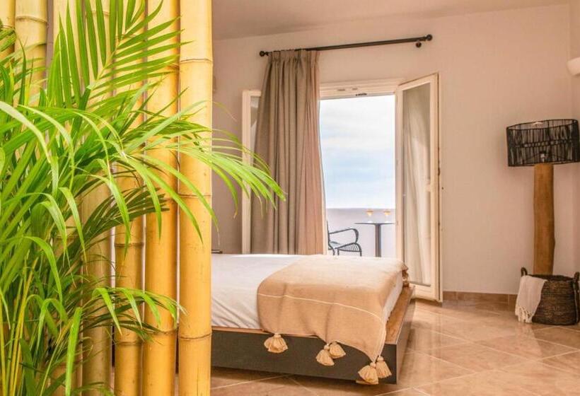 Люкс Панорамный Вид, Ariadne