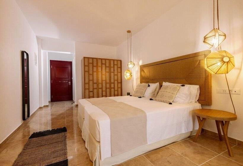 Классический Номер Вид на Море, Ariadne