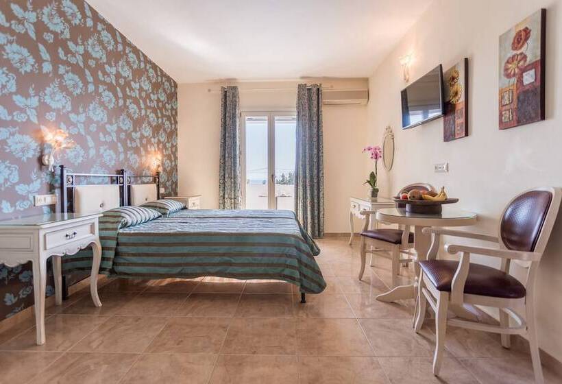 Классический Номер Вид на Море, Ariadne