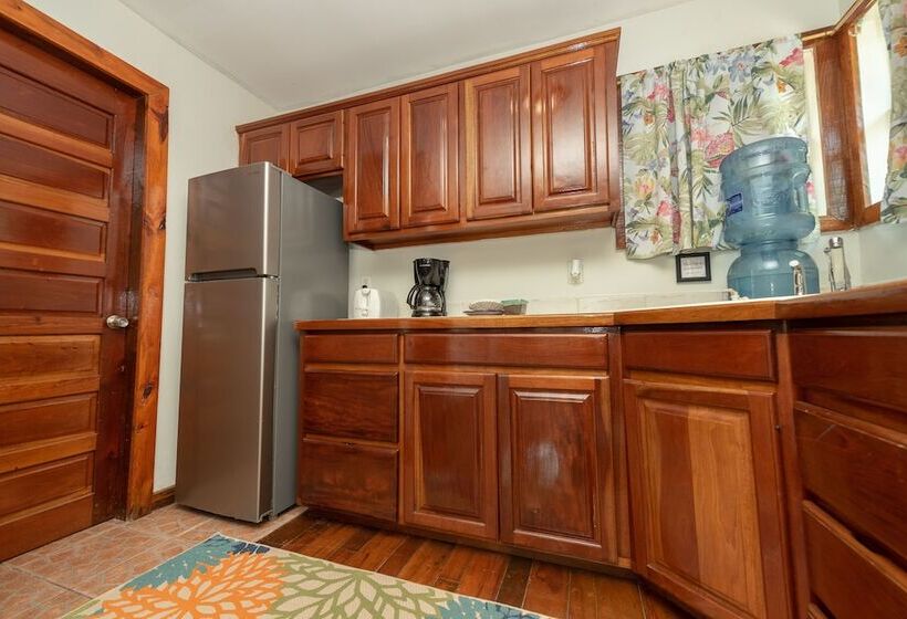 Дом 1 Спальня, Bella Vista Resort Belize